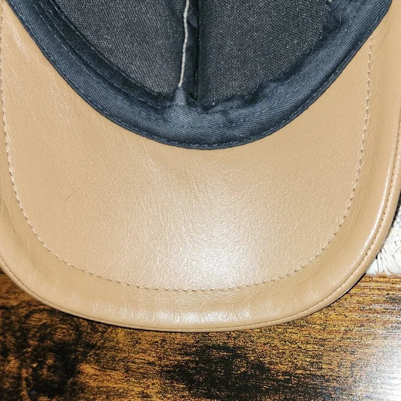 UGG Australia UnisexGenuine Cream Shearling Smooth Tan Leather Baseball Cap - Picture 8 of 15